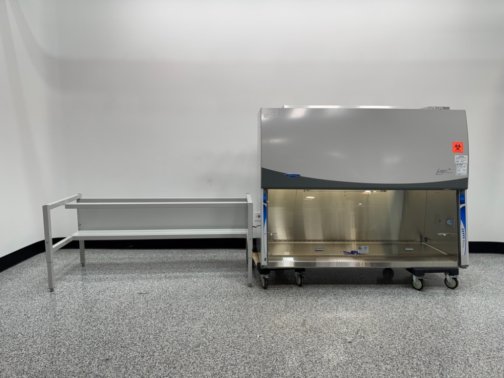 Image of Labconco Logic+ 6' Biosafety Cabinet